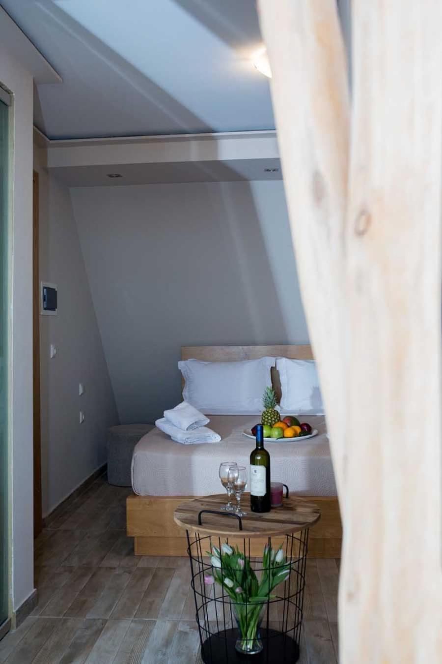 Zama Suites Zakynthos Town Exterior photo